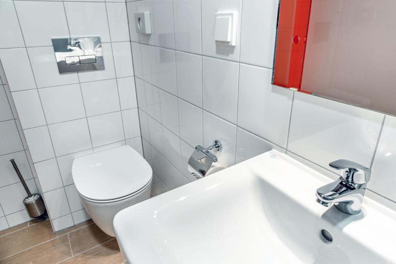 Augustus Hotel Bernkastel - Comfortable Budget Hotel Номер фото