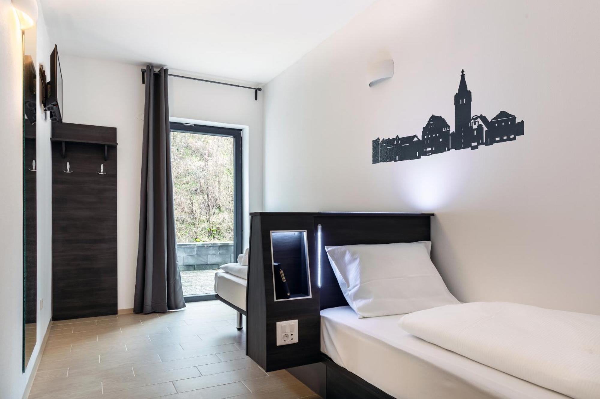 Augustus Hotel Bernkastel - Comfortable Budget Hotel Экстерьер фото
